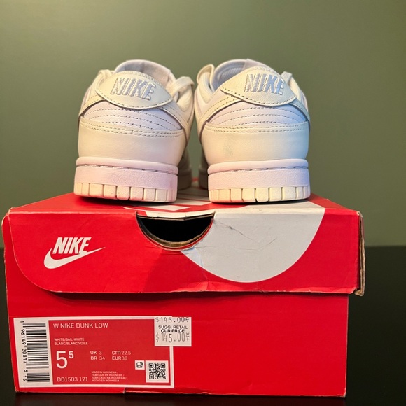 Nike Dunk Low - Picture 4 of 4